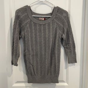 Gray sweater, mid sleeve, SO XL